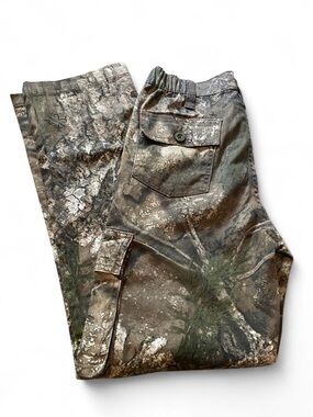 Realtree Camouflage Cargo Jeans in Green and Brown SIZE 14/16